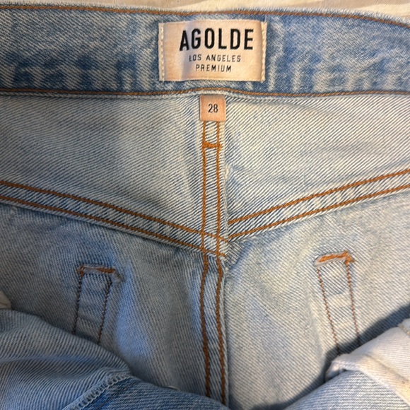 agolde style a026 g-811 size 28 light wash distressed cut off shorts - Picture 2 of 4
